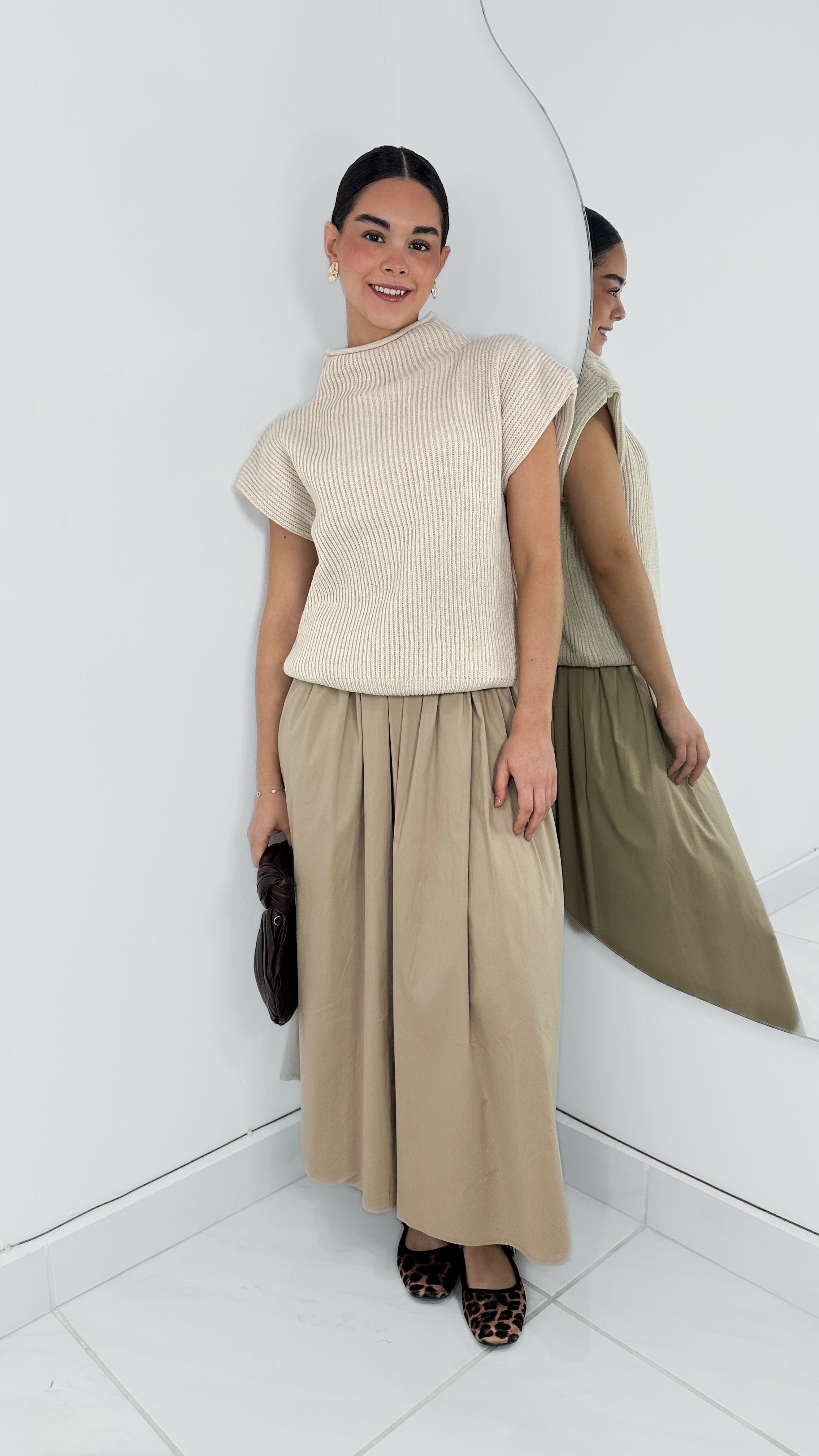 B MAXI SKIRT KHAKI HIGH WAISTED