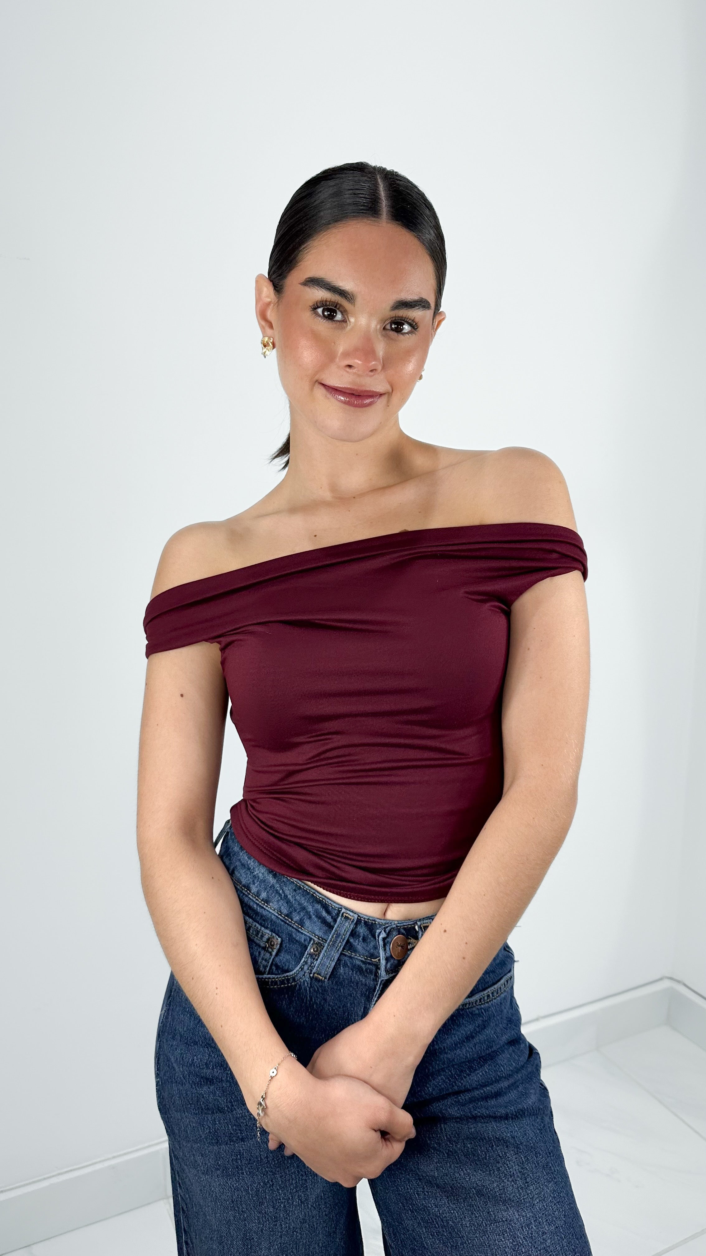 BLUSA DOBLE TELA OFF SHOULDER BURGUNDY