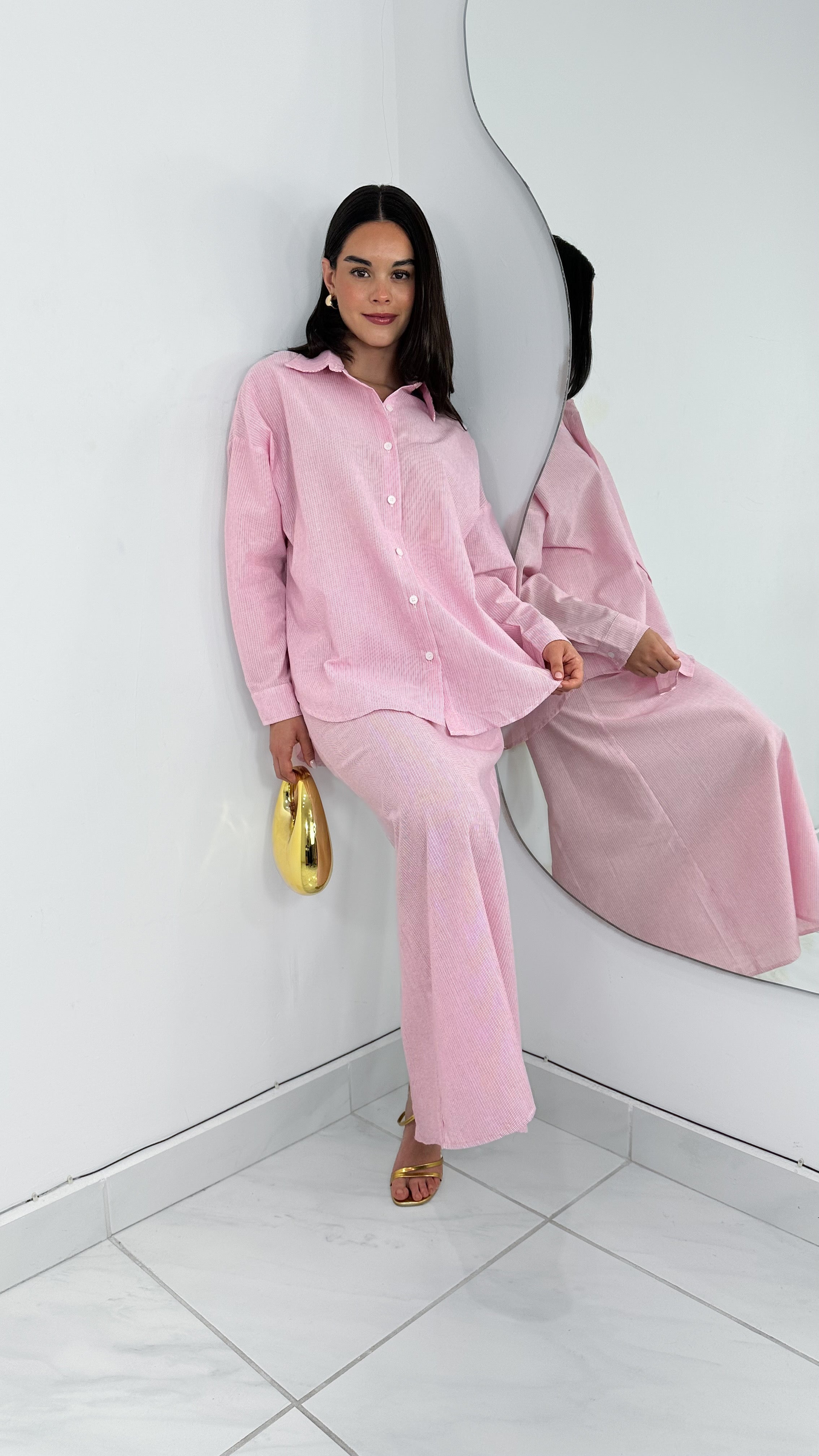 COMFY STYLISH PINKY SET - CONJUNTO CAMISA OVERSIZED & MAXI FALDA ROSA