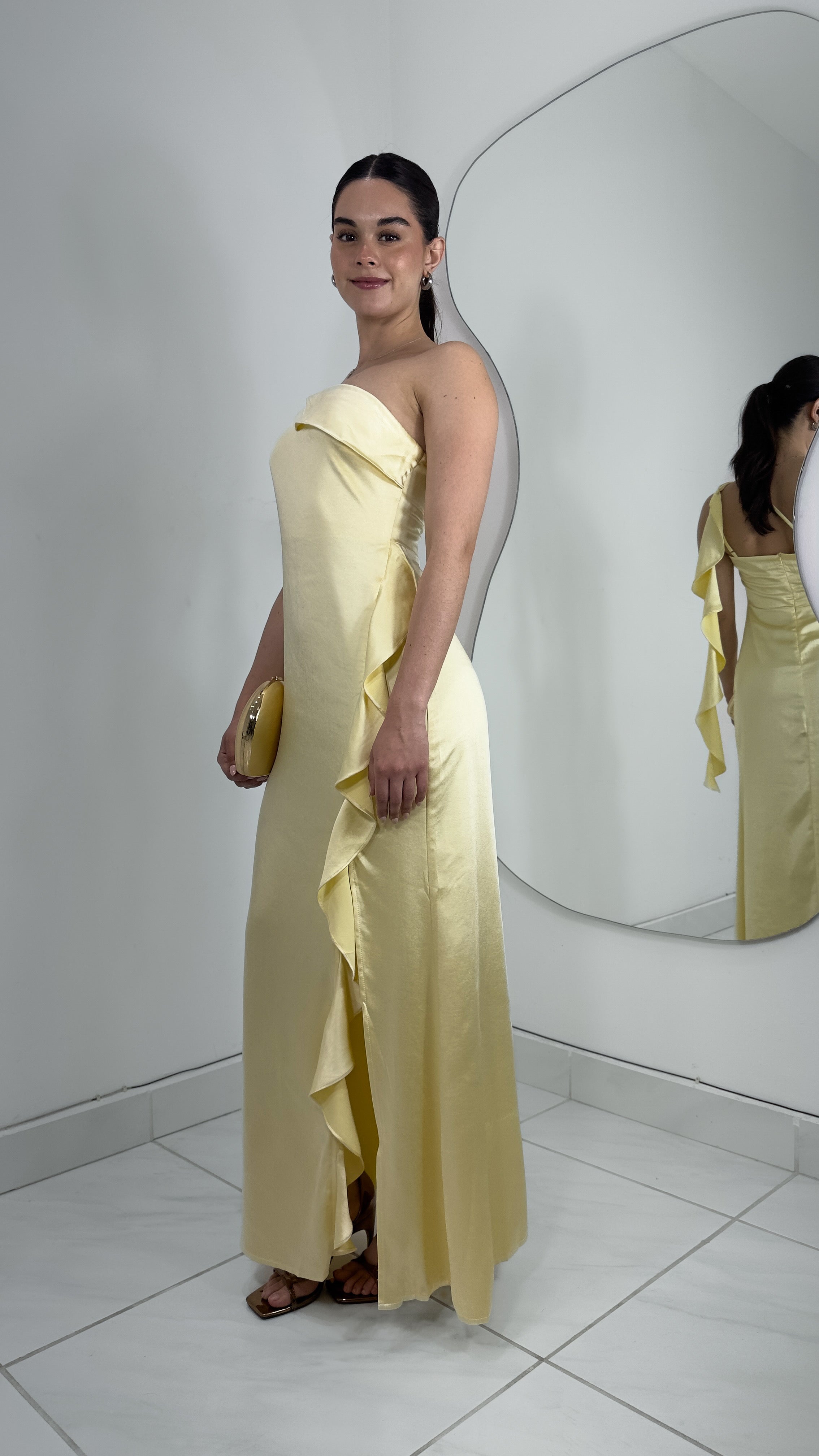 BUTTER YELLOW DRESS - VESTIDO SATINADO UN HOMBRO