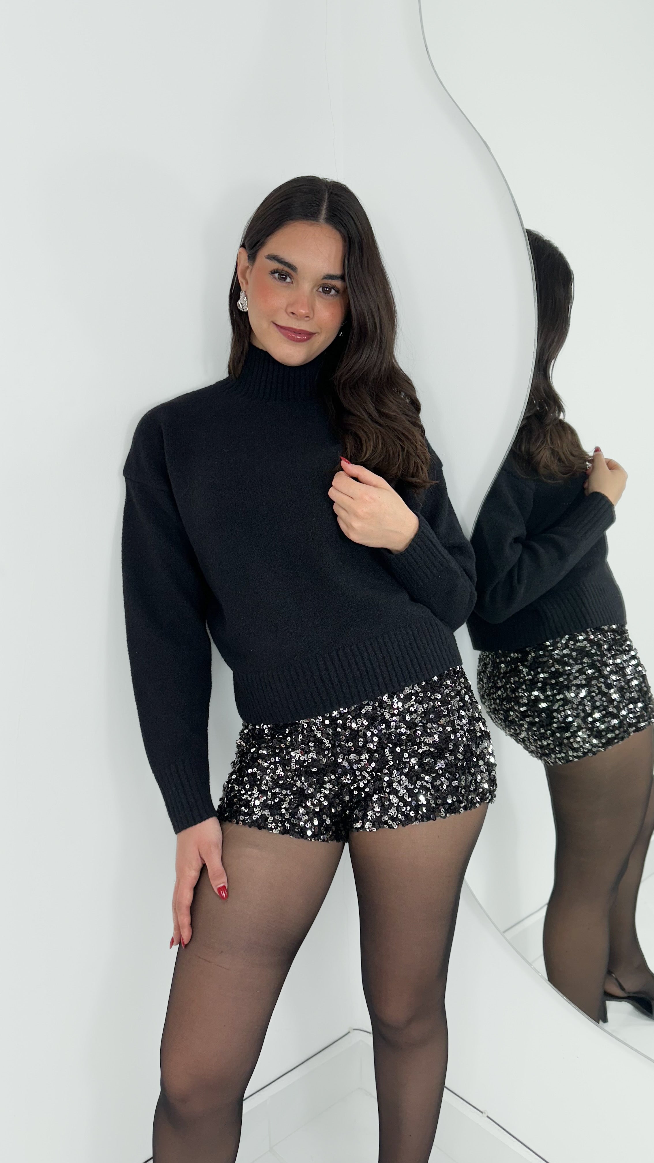 SHORT TIRO ALTO BLACK SILVER SEQUIN