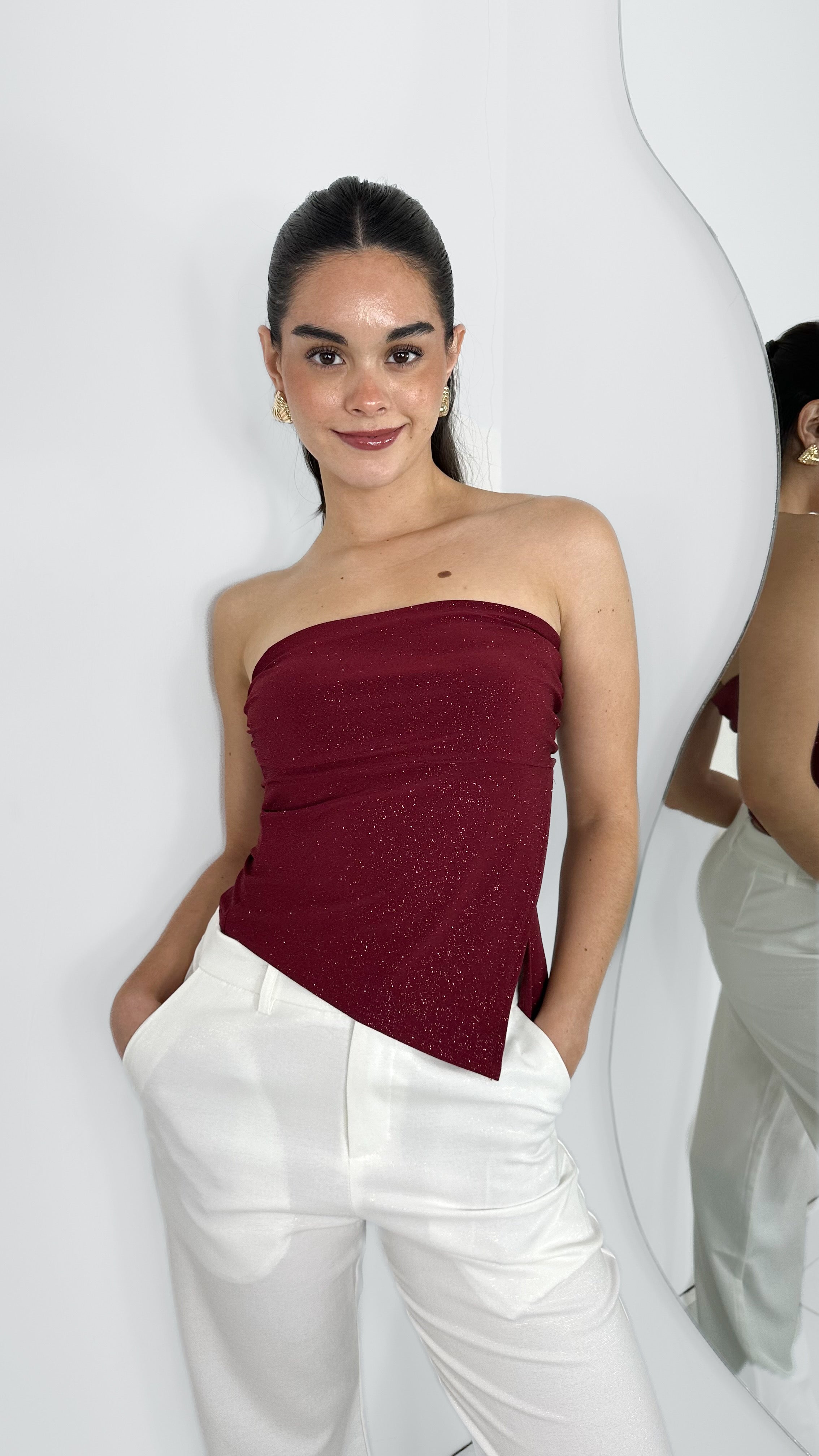 BLUSA STRAPLESS ASIMÉTRICA BURGUNDY GLITTER